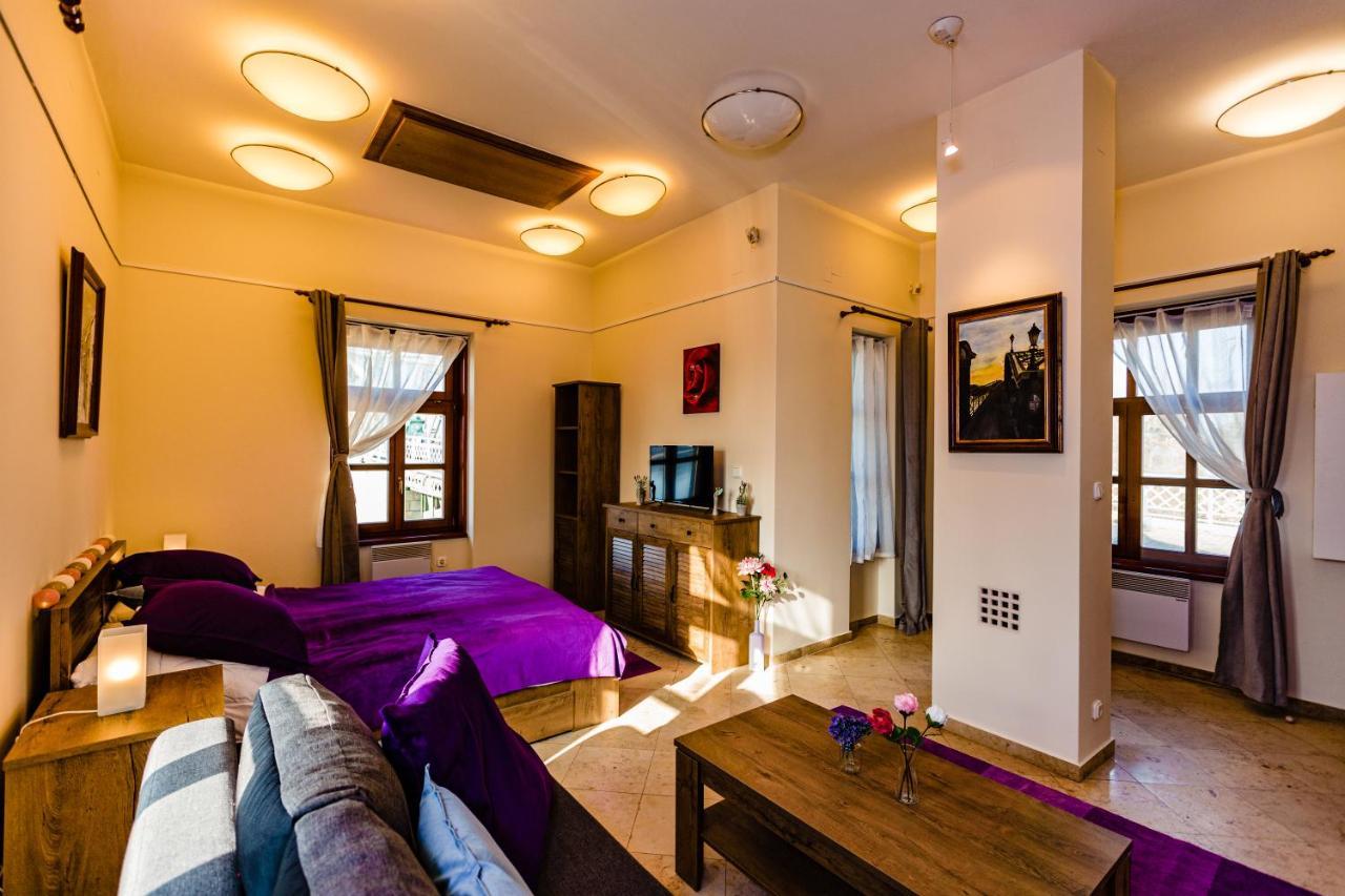 Bridge Apartment Esztergom Eksteriør bilde
